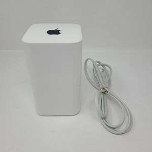 Apple AirPort Extreme Base Station 6th Gen Dual Band 802.11ac Wifi Router A1521